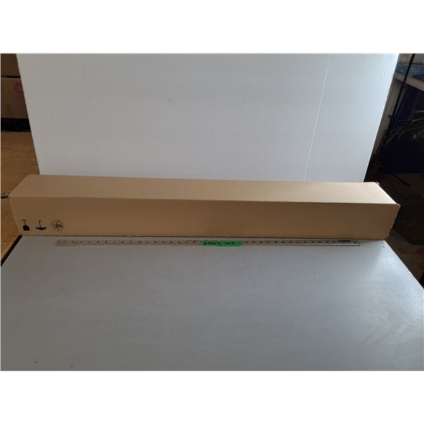 (7) Fluorescent Bulbs- Can't Ship