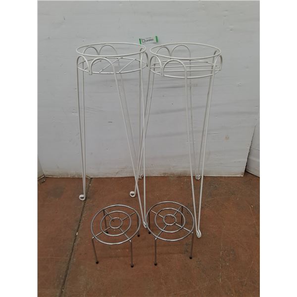 * (4) Metal Plant Stands (30" & 7" Heights)