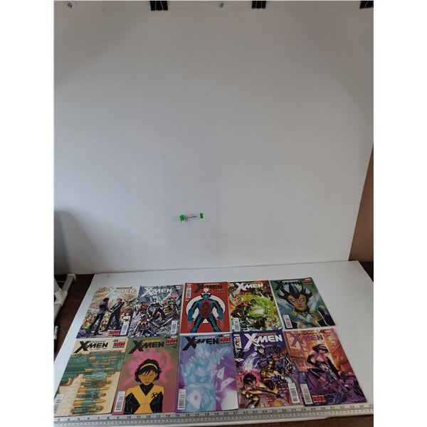 (10) Marvel X-Men Comic Books, Astonishing X-Men