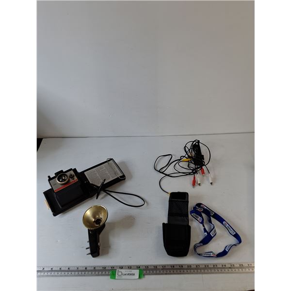 Polaroid Colorpak 80 Camera Untested As-Is, (2) A/V Cords, Flash Bulb As-Is