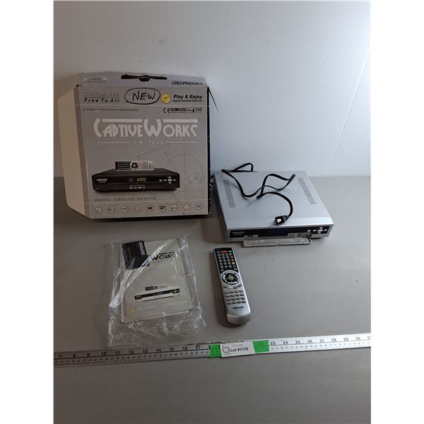 Creative Works Digital Satellite Receiver & Remote- Powers On