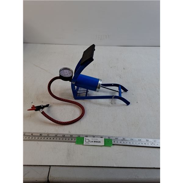 Small Air Pump w/ Pressure Gauge