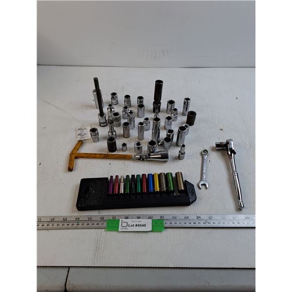 Set of Chromium Vanadium Sockets - 4mm to 13mm - Hand Socket Wrenches & Sockets of Various Sizes