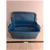 Image 1 : Rubbermaid Roughneck Shallow Storage Bin - 21x15x8.5", Pickup Only