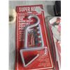 Image 3 : Singer Electric Shears, Jewelry Set, Super Hook, Holiday Cutouts, Vivitar Camera w/Case, Storage Bin