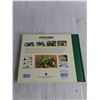 Image 4 : John Deere Lot - Salt & Pepper Shakers, Classics Book, Lunch Kit