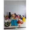 Image 1 : Assorted Kitchenware includes Vintage & New, Vase