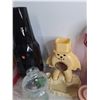 Image 5 : Assorted Kitchenware includes Vintage & New, Vase
