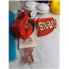 Image 8 : Assorted Kitchenware includes Vintage & New, Vase