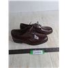 Image 1 : Unused Pair of Jarman Men's Size 6.5 Leather Dress Shoes