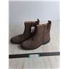 Image 1 : Unused Pair of Rockport Size 39 Leather Boots