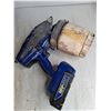 Image 3 : Graco Cordless Spray Gun Kit - Untested