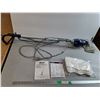 Image 1 : Shark Steam Mop & Pads- Powers On, Can't Ship