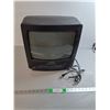 Image 1 : Samsung Tube TV/VHS Player 15" x 14" x 14"- Powers On, Can't Ship
