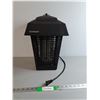 Image 1 : Flowtron Electric Bug Zapper- Powers On, Pickup Pref'd