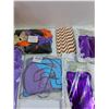 Image 4 : Costume Gloves, Halloween Decor, Bear Piggy Bank