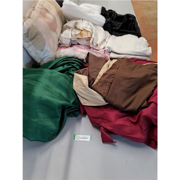 Assorted Blankets/Bedsheets, Pillowcases, Tablecloth, Bed Skirt