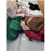 Image 1 : Assorted Blankets/Bedsheets, Pillowcases, Tablecloth, Bed Skirt