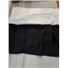 Image 5 : Assorted Blankets/Bedsheets, Pillowcases, Tablecloth, Bed Skirt