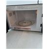 Image 2 : Frigidaire Microwave - 17.5x10x11" - Tested - Functional - New, Pickup Only