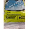 Image 3 : YardWorks Ice Melter - 44lbs - Cannot Ship