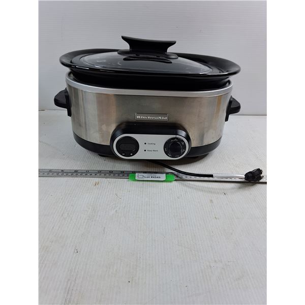 KitchenAid Slowcooker - Powers On, Pickup Only