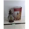 Image 1 : Ornamental Holiday LED Lantern - Needs Batteries - Cannot Ship