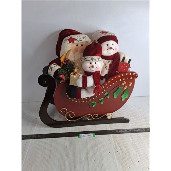 Ornamental Christmas Decor - 20x21x8", Pickup Preferred