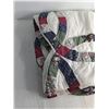 Image 2 : 66" x 84" Quilted Blanket