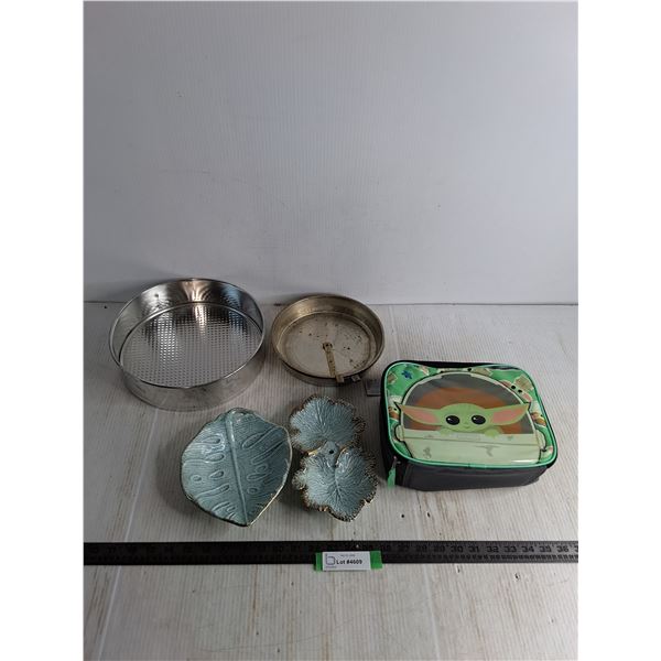 Cake Pans, Leaf Bowls, New Grogu Soft Lunch Kit