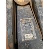 Image 2 : *Powerfist 2.25 Ton Quick Lift Jack - As Is, Pickup Only