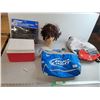 Image 1 : Hairstyling Head, Cooler Bags, Quick Attach Multi Shelf, Misc. Can't Ship