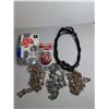Image 2 : Vacuum Bags, Knotted Wire Cup Brush, Chains, Pickup Only
