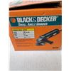 Image 5 : Black & Decker 4 1/2" Small Angle Grinder- Powers On
