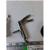 Image 6 : Small Pewter Statue of Liberty, Pocketknife, Belt Buckle, Heart Keychain