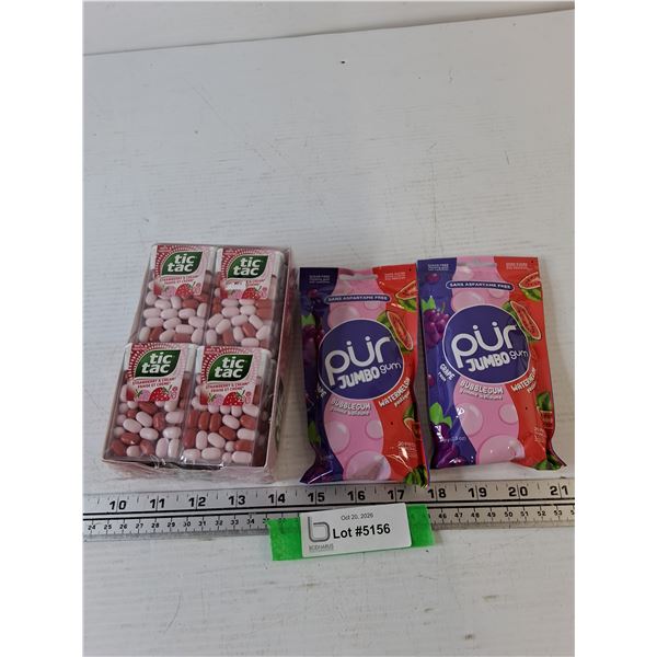 Box of (8) Strawberry & Cream Tic-Tacs, (2) Pur  Jumbo Gum All Sealed