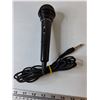 Image 5 : (2) Microphones Untested As-Is