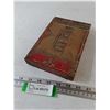 Image 4 : Buck-Eye Cigar Box and Assorted Vintage Die, (4) Pool Cue Chalks