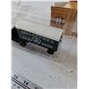 Image 4 : The Great America Brewery Collection 1:64 Ballantine's Shipping Truck In Box