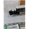 Image 5 : The Great America Brewery Collection 1:64 Ballantine's Shipping Truck In Box