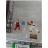 Image 4 : Sega Genesis Sonic 3 Sealed and Super Street Fighter 2 Opened CIB Diorama Sets