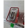 Image 5 : Detroit Red Wings NHL Hockey Watch Unpowered As-Is with Display Container