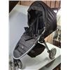 Image 4 : Britax B-Agile Stroller-as is-some wear and stains, Pickup Only