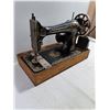 Image 3 : Antique Full Size Singer Treadle Head Sewing Machine, Pickup Only