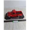 Image 1 : 1:18 Scale Diecast 1940 Ford Pickup on Platform - 13" Length