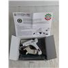 Image 2 : New MiniMakers Crafters Glue Gun Kit