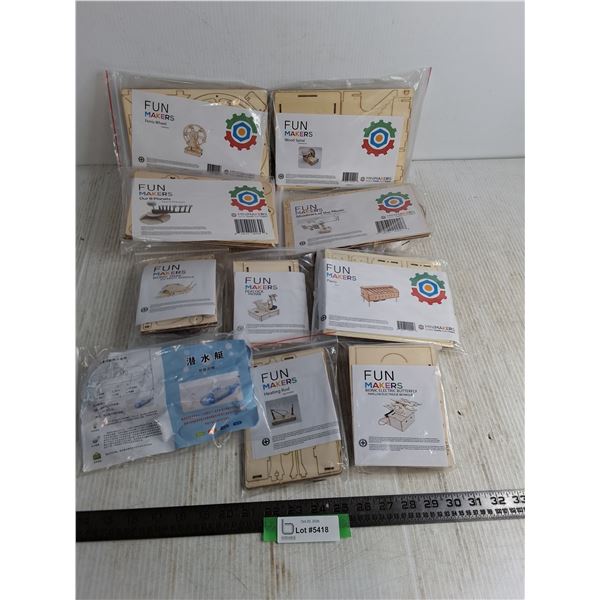New MiniMakers STEM Building Toys (10 Packs)