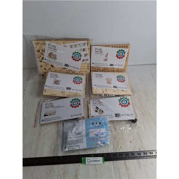 New MiniMakers STEM Building Toys (7 Packs)