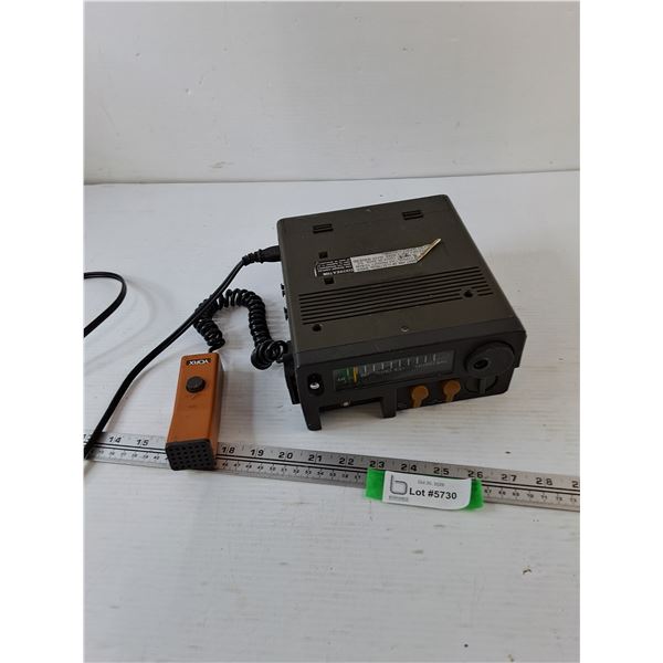 Yorx Multiband Two-Way Radio and 8-Track Cassette Player Tested Works