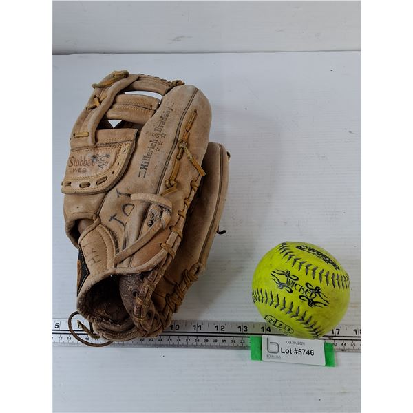 Softball and Big Daddy Softball/Baseball Catching Glove